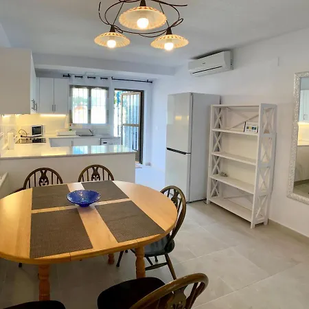 Clubrent - Townhouse La Merced Apartment *